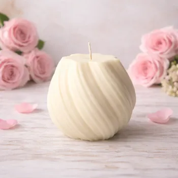 Spirala – świeca sojowa dekoracyjna wolnostojąca handmade